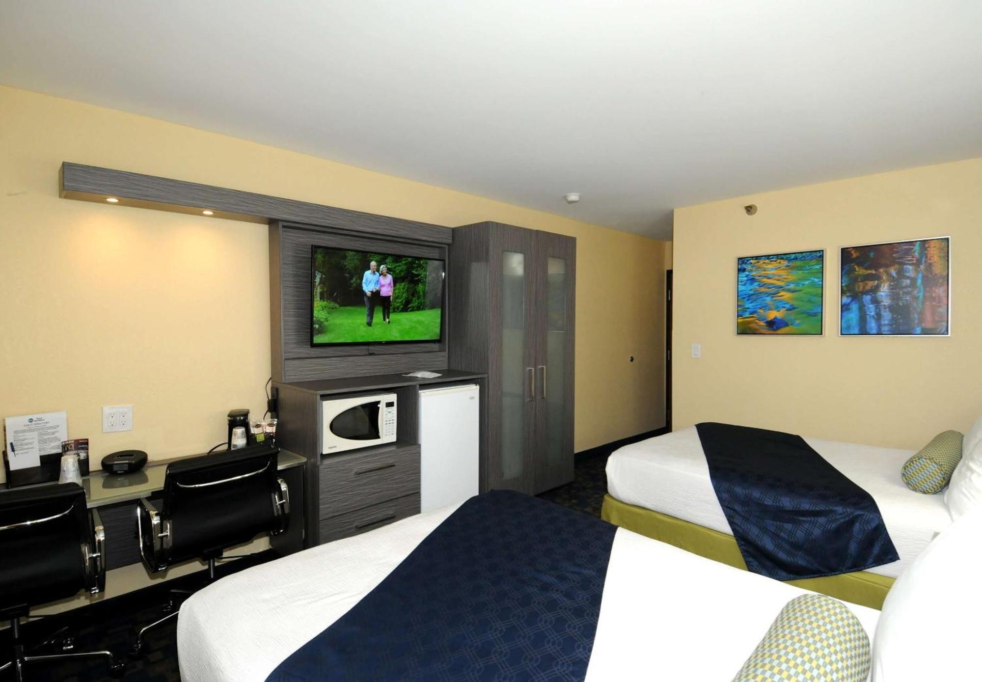 Best Western Antelope Inn & Suites Ред-Блафф Экстерьер фото